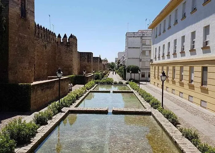 Fantastico Junto A La Juderia Κόρδοβα